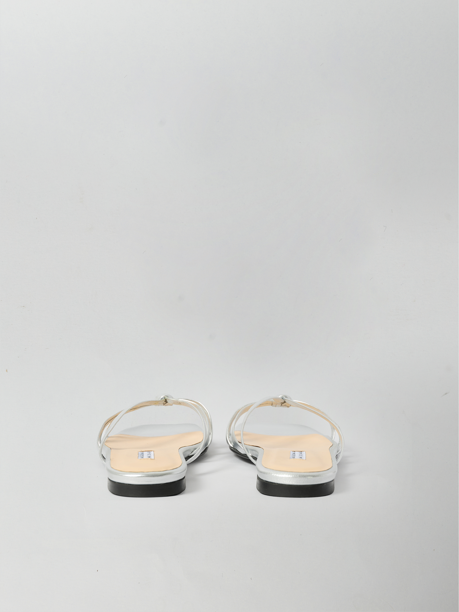 THE JENNIE FLAT SILVER